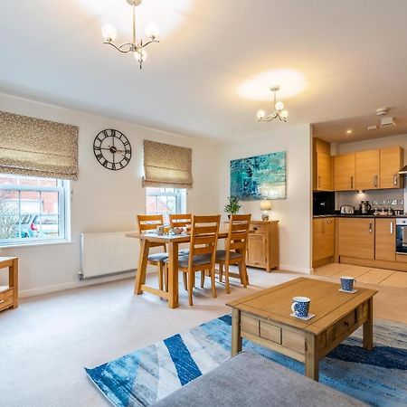 The Augustine - Modern Two Bed Ground Floor Apartment With Parking Canterbury Exterior foto