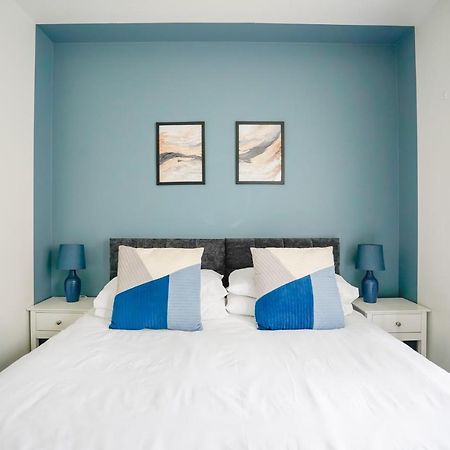 The Augustine - Modern Two Bed Ground Floor Apartment With Parking Canterbury Exterior foto