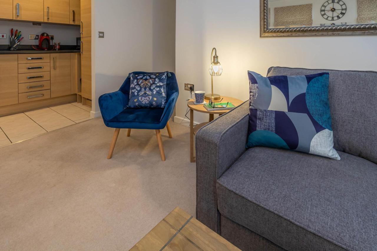 The Augustine - Modern Two Bed Ground Floor Apartment With Parking Canterbury Exterior foto